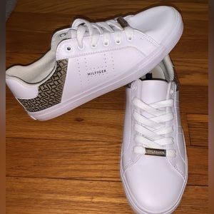 Tommy Hilfiger sneakers